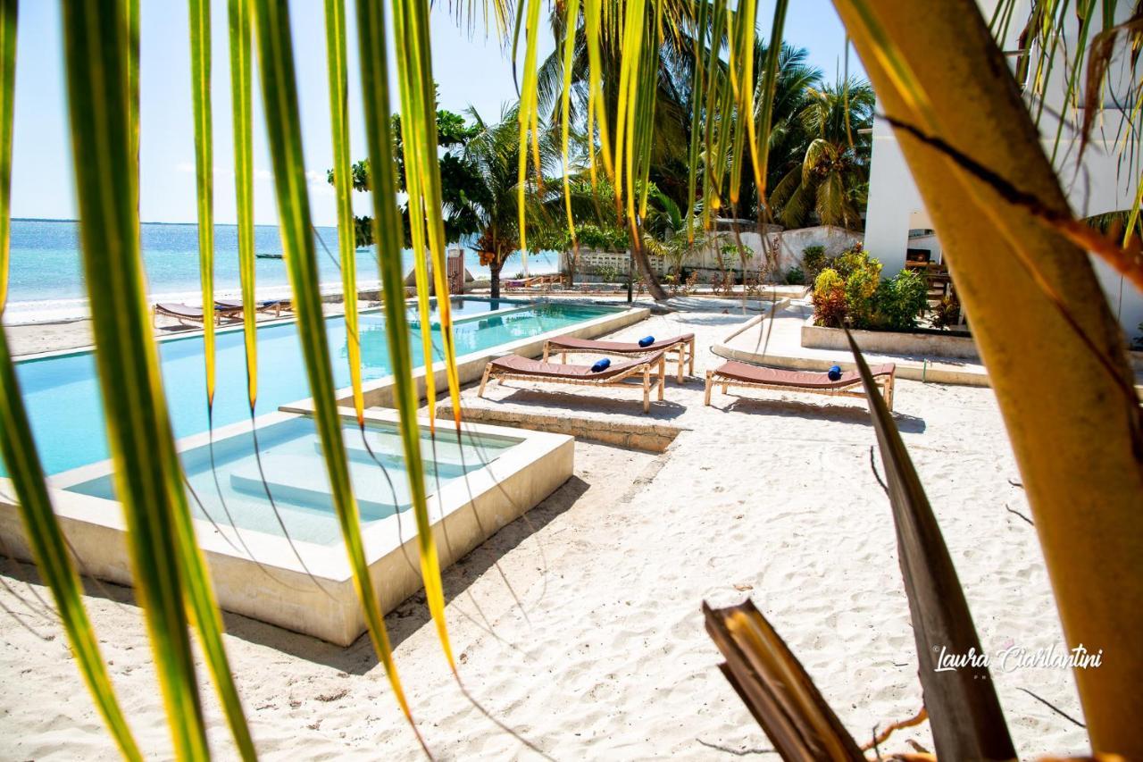 Uroa Zanzibar Vera Beach Hotel By Moonshine Dikoni エクステリア 写真
