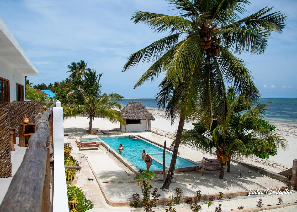 Uroa Zanzibar Vera Beach Hotel By Moonshine Dikoni エクステリア 写真