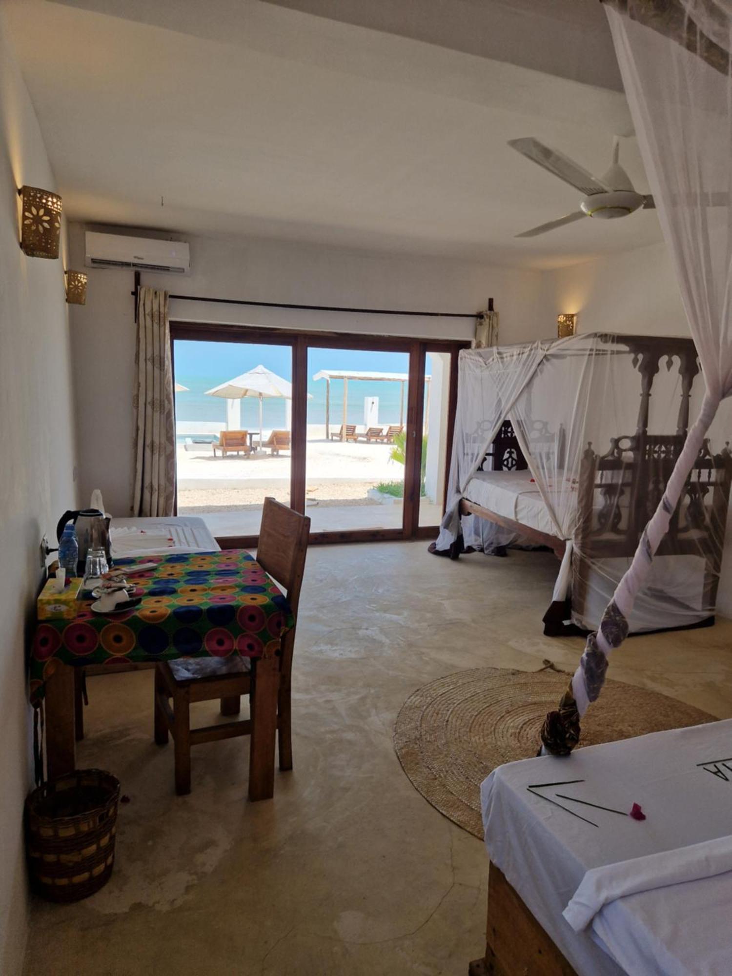 Uroa Zanzibar Vera Beach Hotel By Moonshine Dikoni 部屋 写真