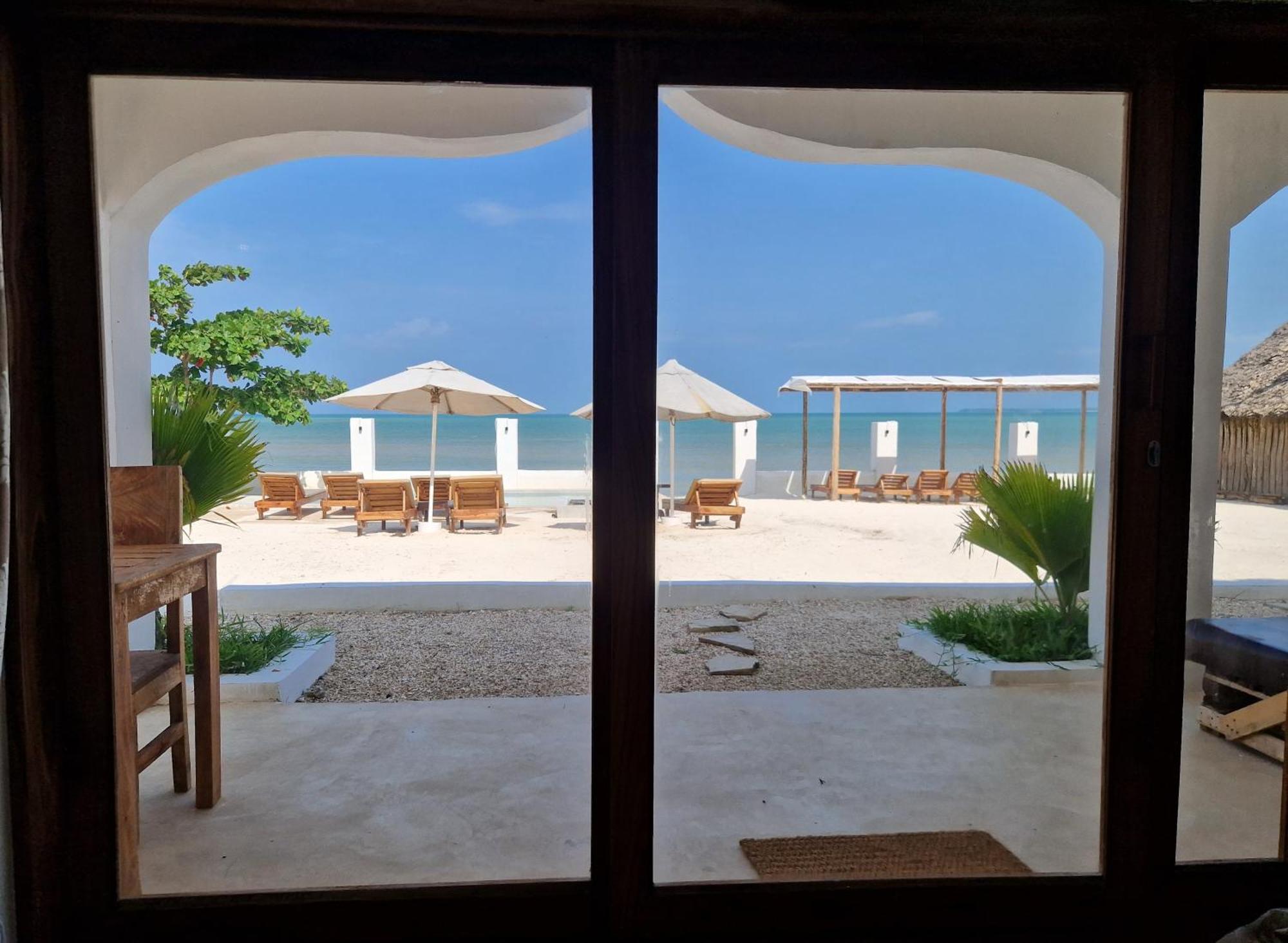 Uroa Zanzibar Vera Beach Hotel By Moonshine Dikoni 部屋 写真