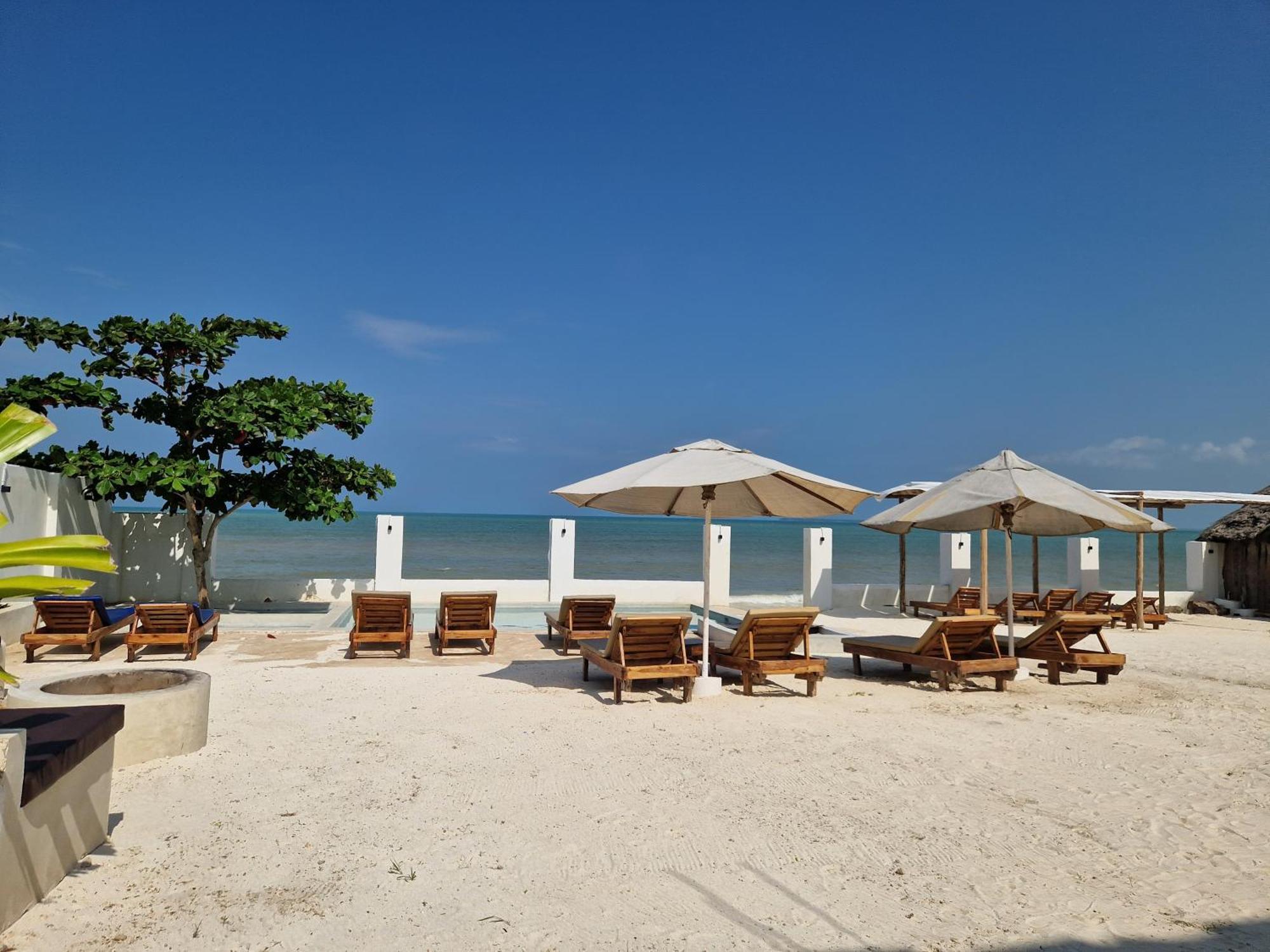 Uroa Zanzibar Vera Beach Hotel By Moonshine Dikoni 部屋 写真